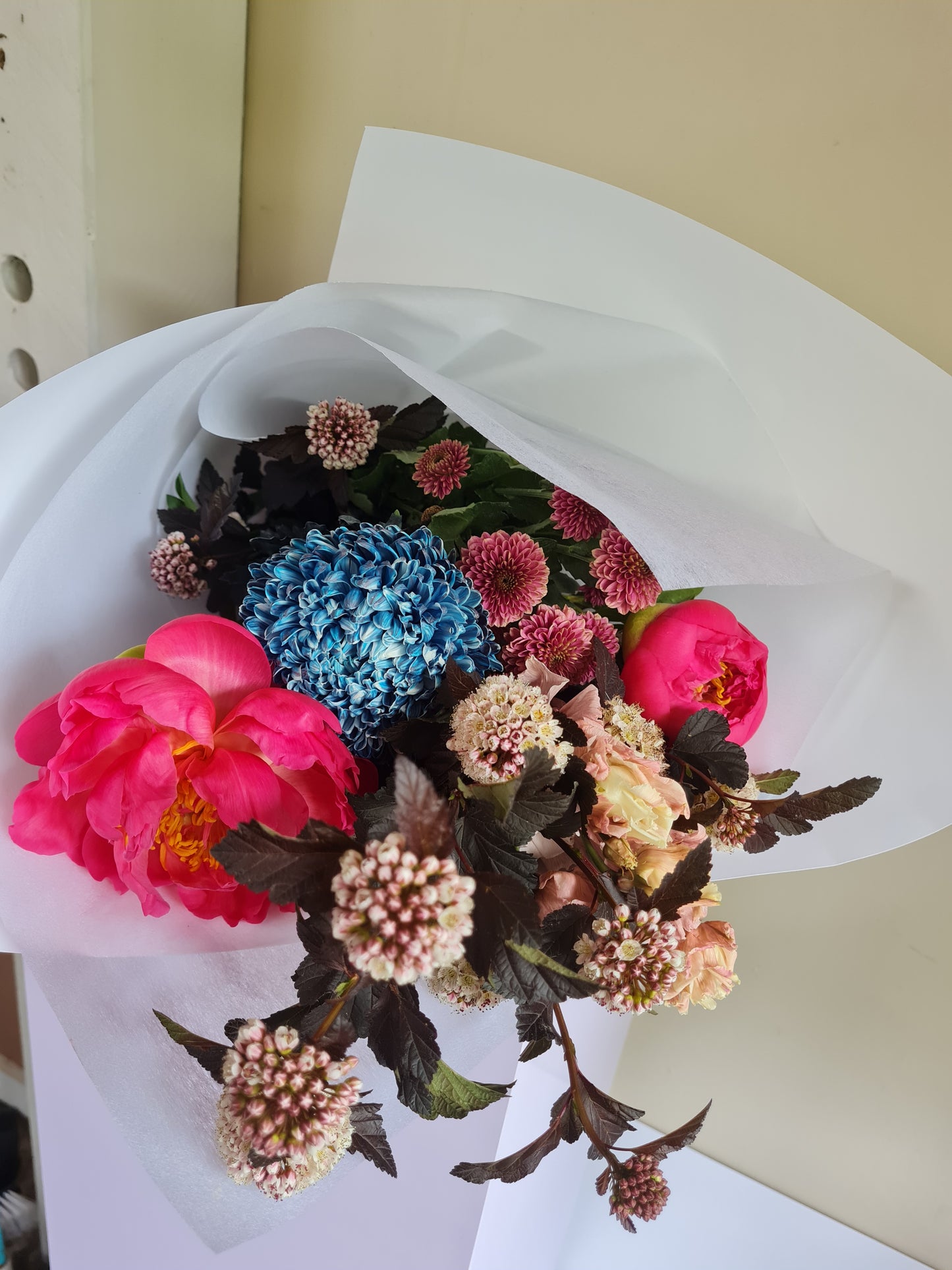 THE "ECLEC.TIC BOUQUET" FRESH