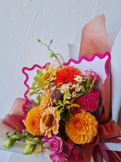 VALENTINES FRESH BOUQUET - Florist choice