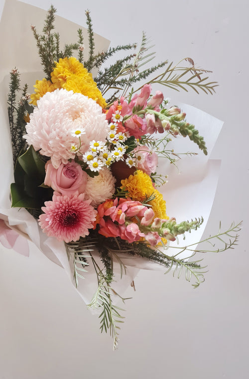 FRESH BOUQUET - Florist choice