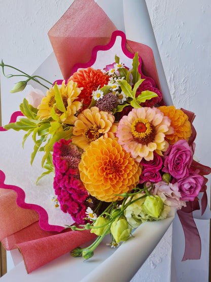 VALENTINES FRESH BOUQUET - Florist choice